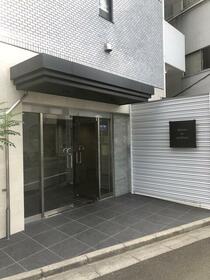 15/16 エントランス