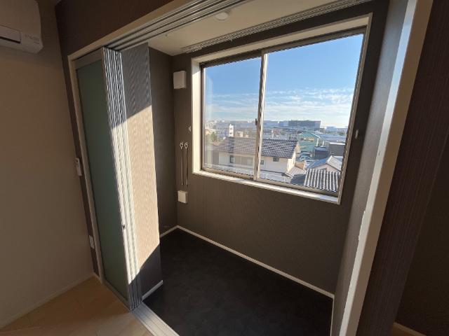 18/23 バルコニー