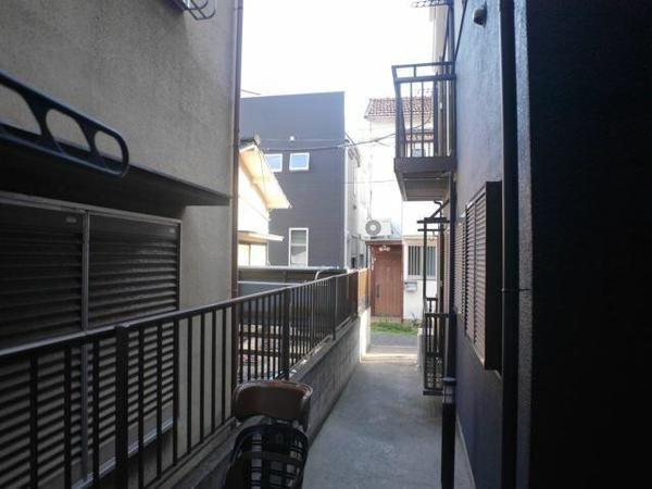 17/26 エントランス