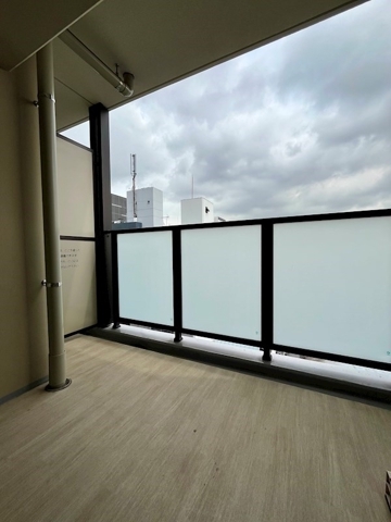 16/22 バルコニー