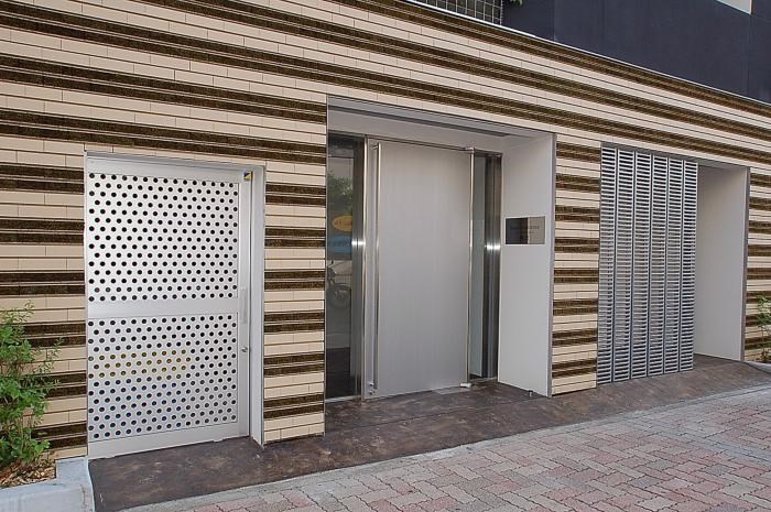 15/25 エントランス