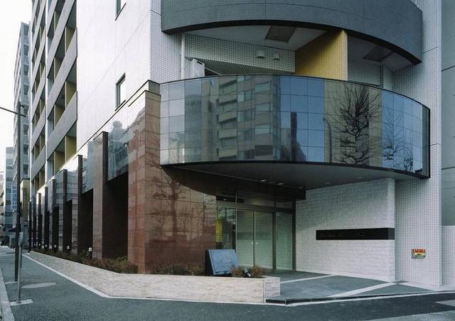 20/26 エントランス