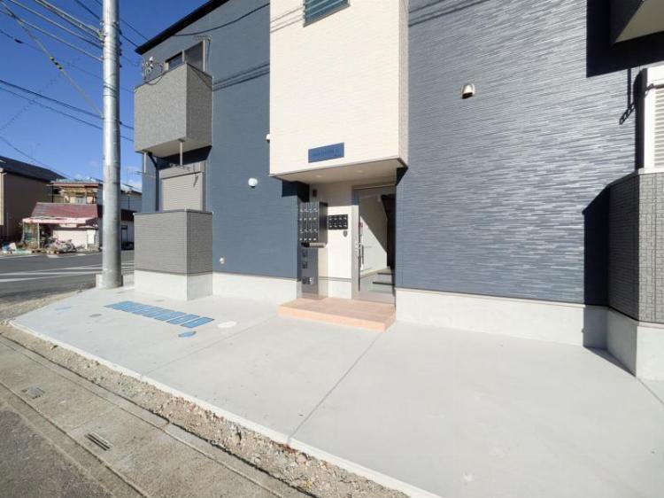 19/19 エントランス