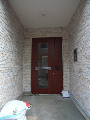 14/18 エントランス