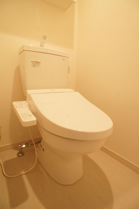 18/28 エントランス