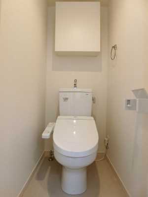 20/30 エントランス