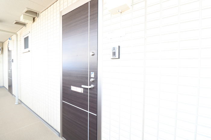 18/19 エントランス