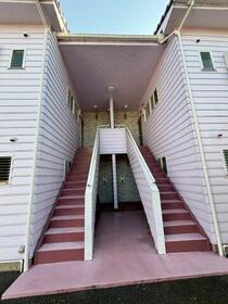 15/16 エントランス