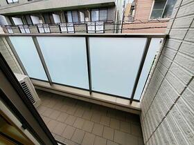 13/16 バルコニー