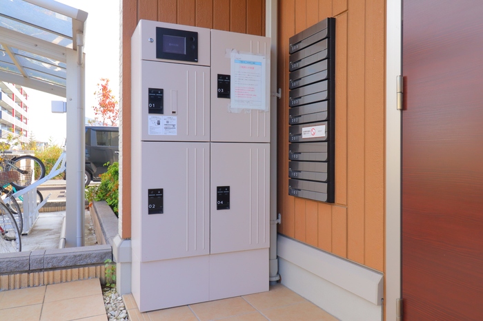 18/19 エントランス