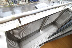 13/16 バルコニー