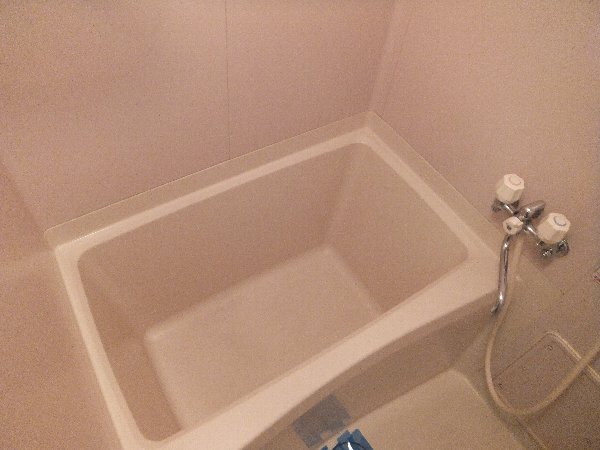13/25 浴室