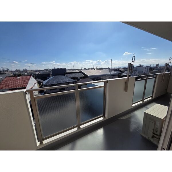 15/24 バルコニー