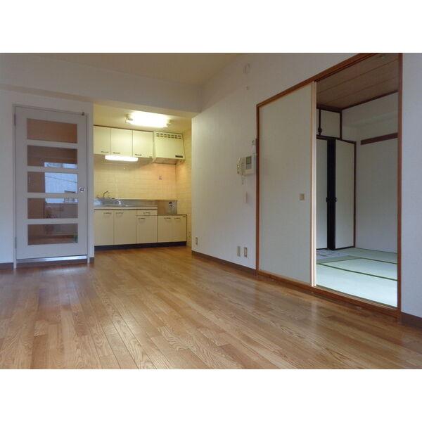 4/18 リビング/ダイニング