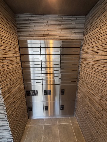 22/22 エントランス