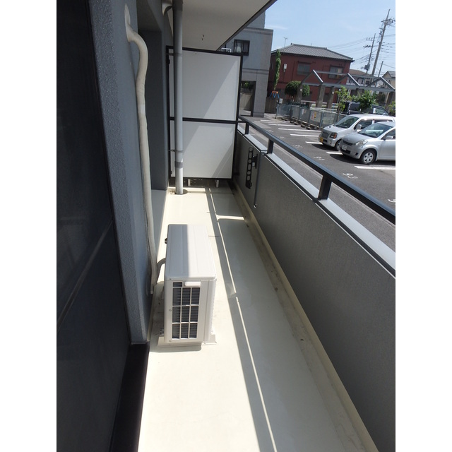 20/27 バルコニー