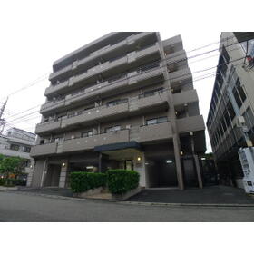 14/17 エントランス