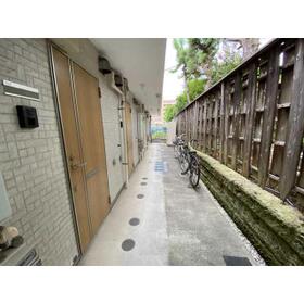 4/4 エントランス