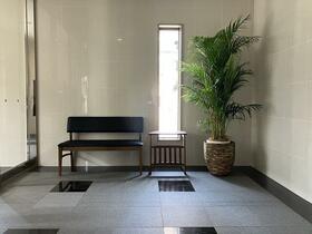 8/11 エントランス