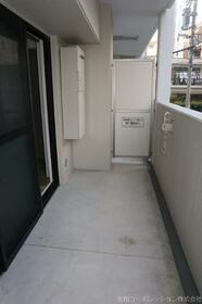 13/16 バルコニー