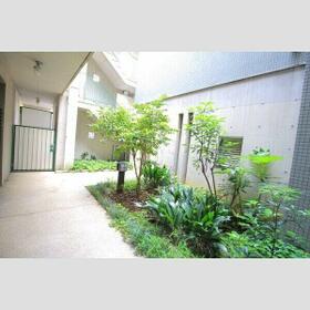 15/16 エントランス