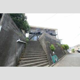 15/15 エントランス