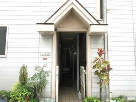 15/15 エントランス