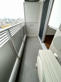 13/16 バルコニー