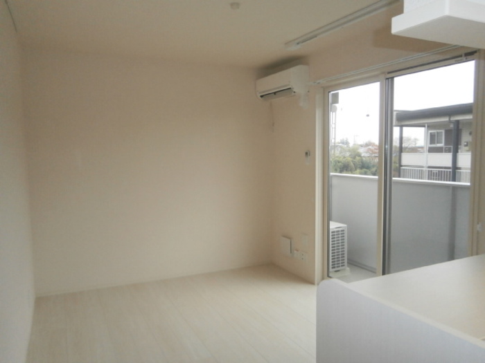 3/13 リビング/ダイニング