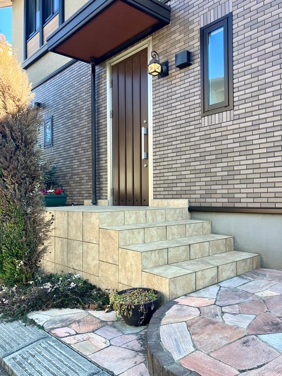 2/3 エントランス