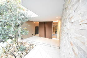 6/6 エントランス