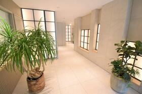 4/5 エントランス