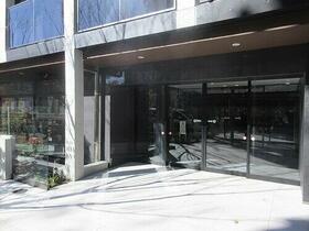 6/6 エントランス