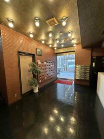 3/3 エントランス