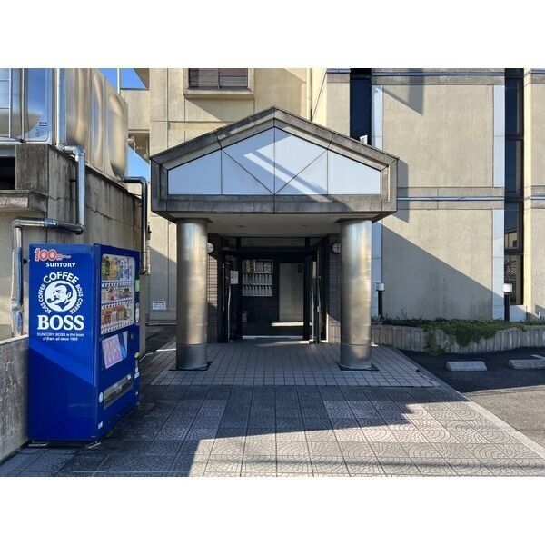 8/13 エントランス