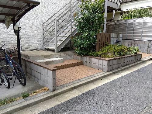 14/17 エントランス