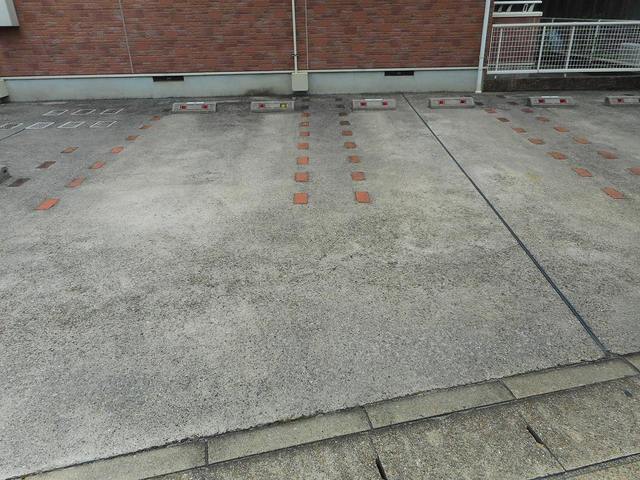14/22 駐車場