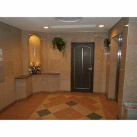 15/16 エントランス