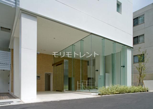 14/16 エントランス