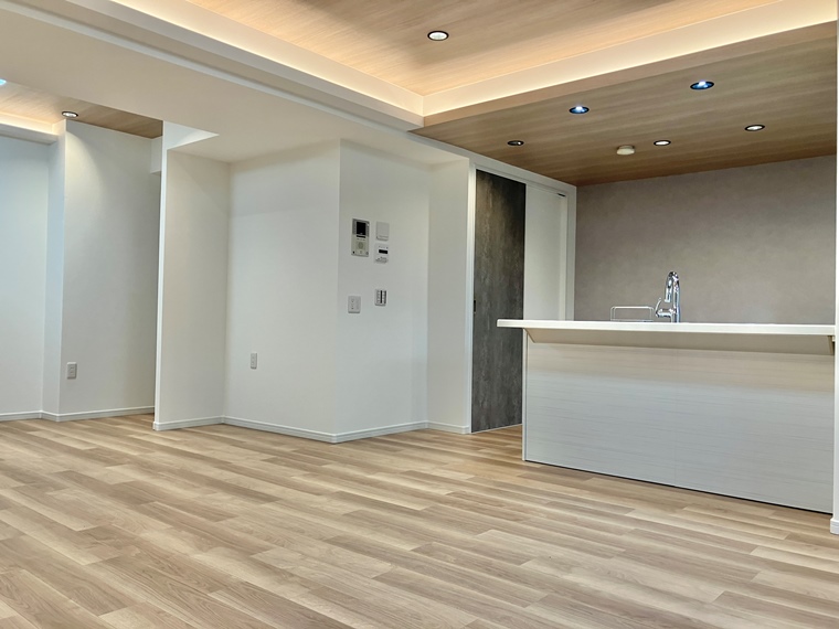 4/4 エントランス