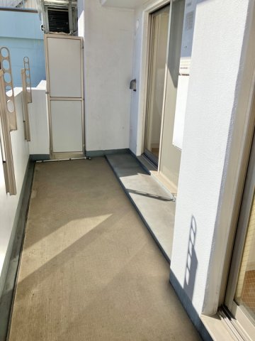 13/17 バルコニー