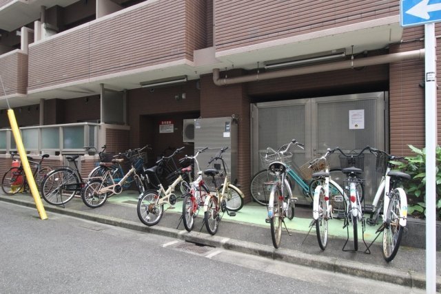 20/28 エントランス