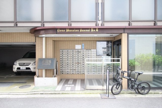 14/16 エントランス