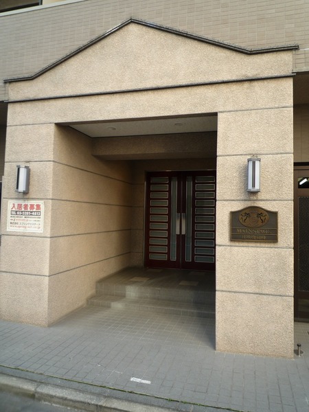 3/4 エントランス