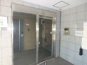 4/5 エントランス