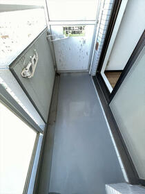 13/16 バルコニー