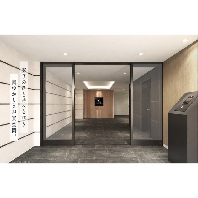 26/30 エントランス