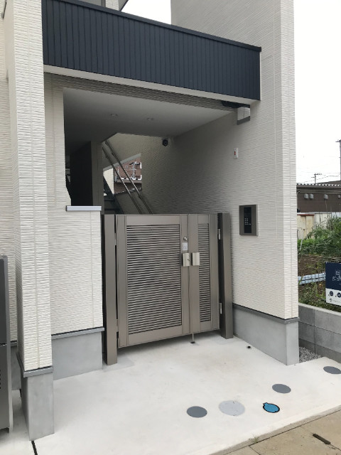 2/10 エントランス