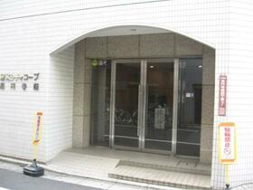 15/15 エントランス