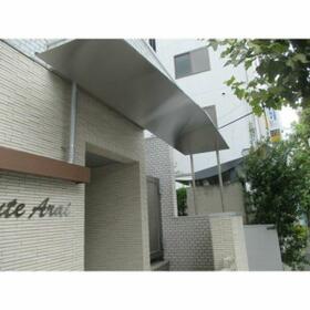 13/13 エントランス